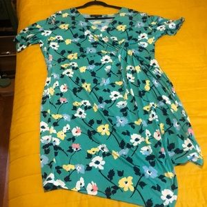 Cute, floral Banana Republic wrap dress!